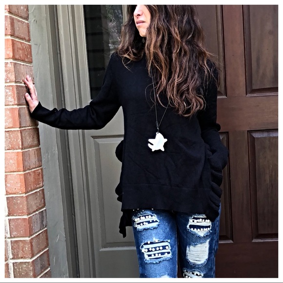 ✨LAST ONE ✨Paris ruffled hem side split sweater - Picture 3 of 8